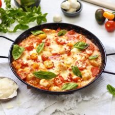 Easy Caprese Gnocchi